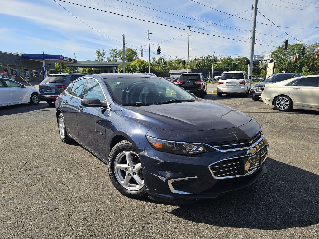 2018 Chevrolet Malibu Image 1