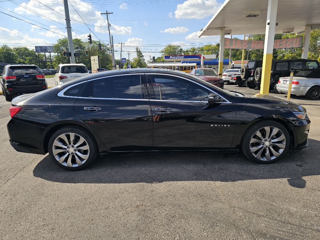 2016 Chevrolet Malibu Image 12