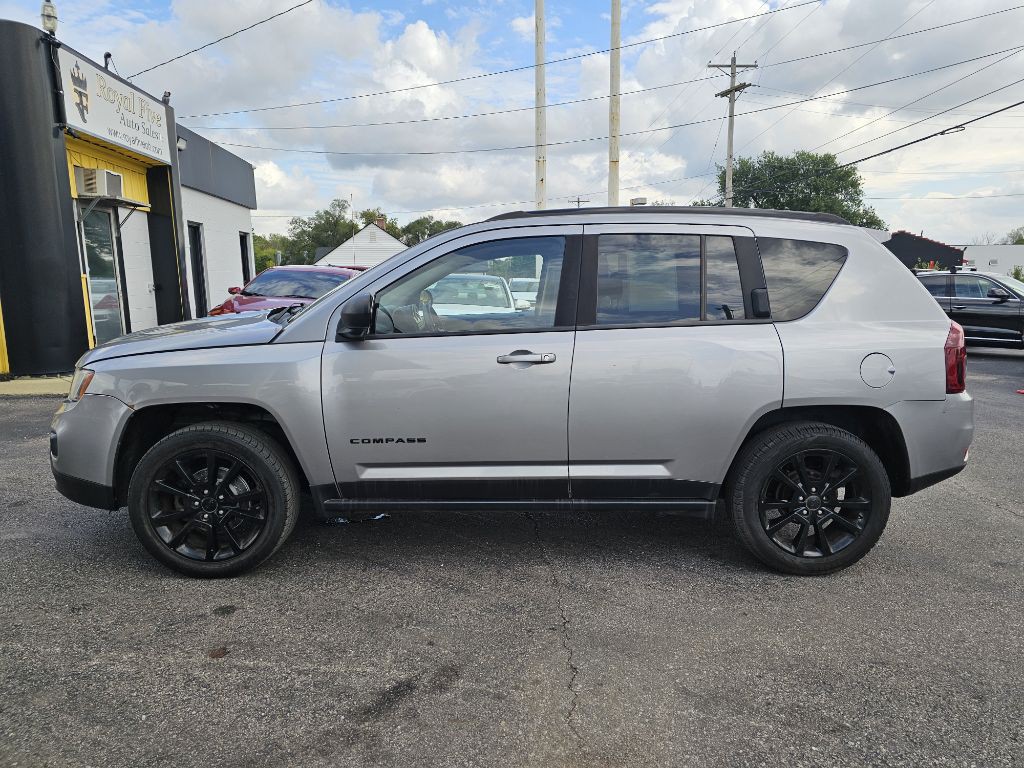 2015 Jeep Compass Image 12
