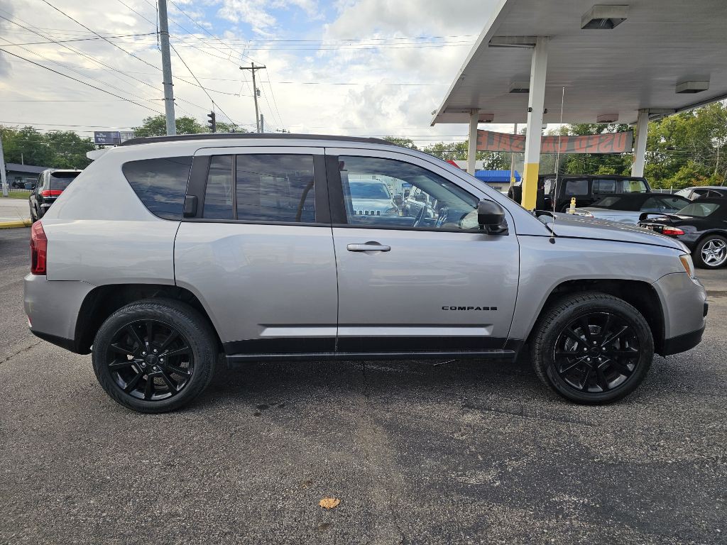2015 Jeep Compass Image 18