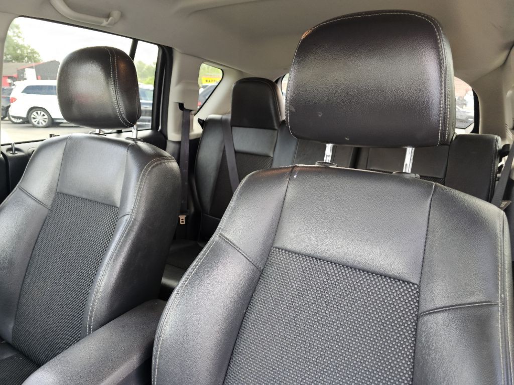 2015 Jeep Compass Image 25