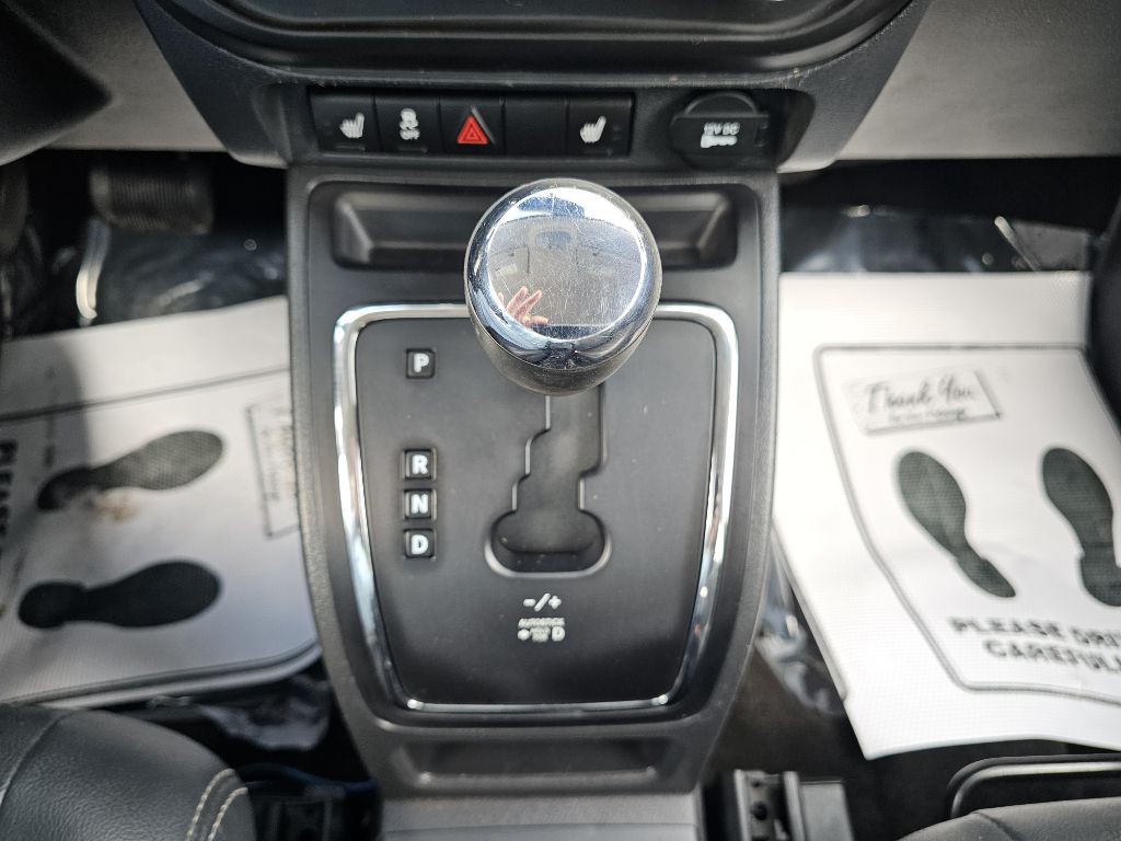 2015 Jeep Compass Image 30