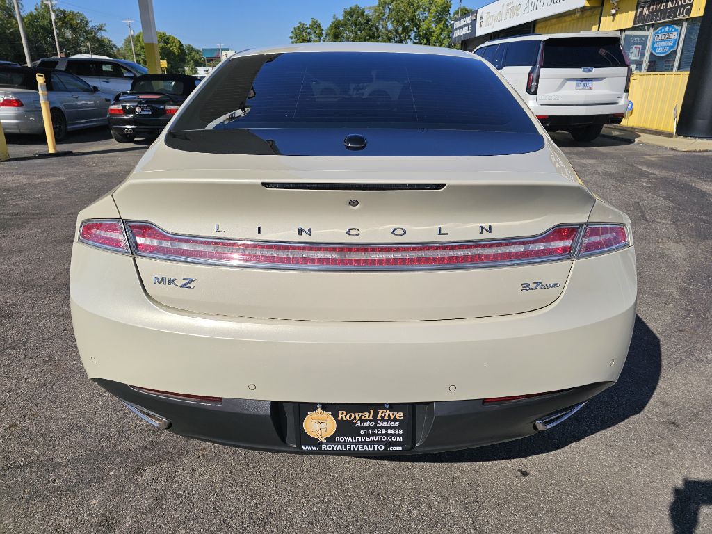 2015 Lincoln MKZ Image 11