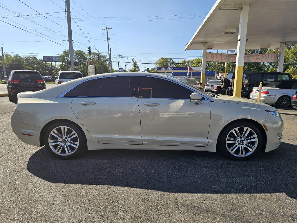 2015 Lincoln MKZ Image 13