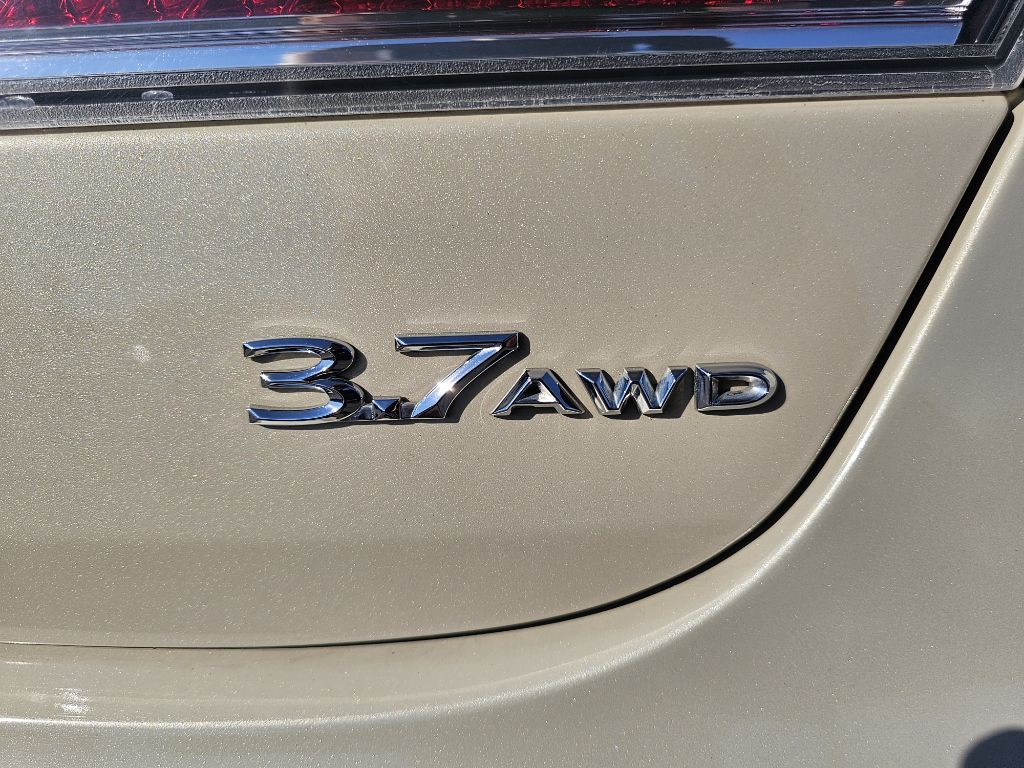 2015 Lincoln MKZ Image 17