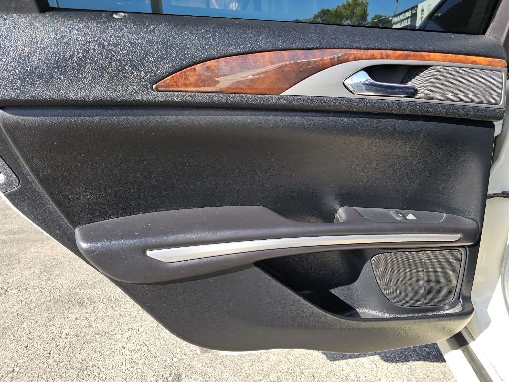 2015 Lincoln MKZ Image 33