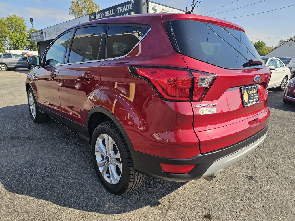 2019 Ford Escape Image 12