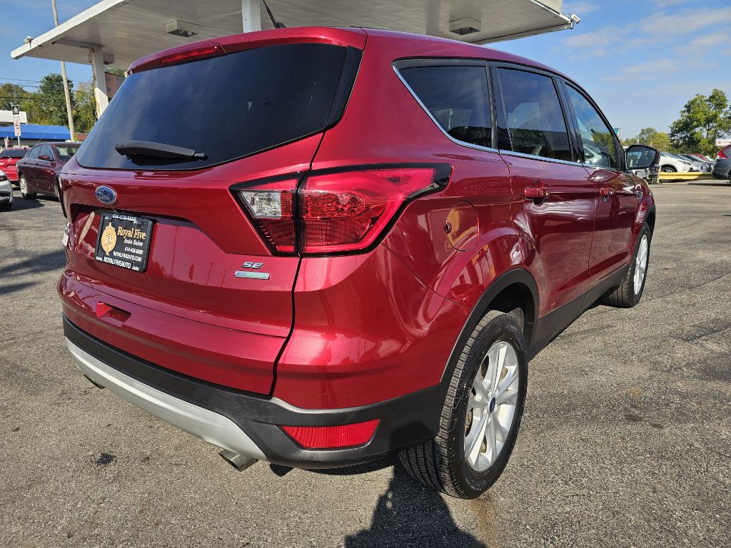 2019 Ford Escape Image 16