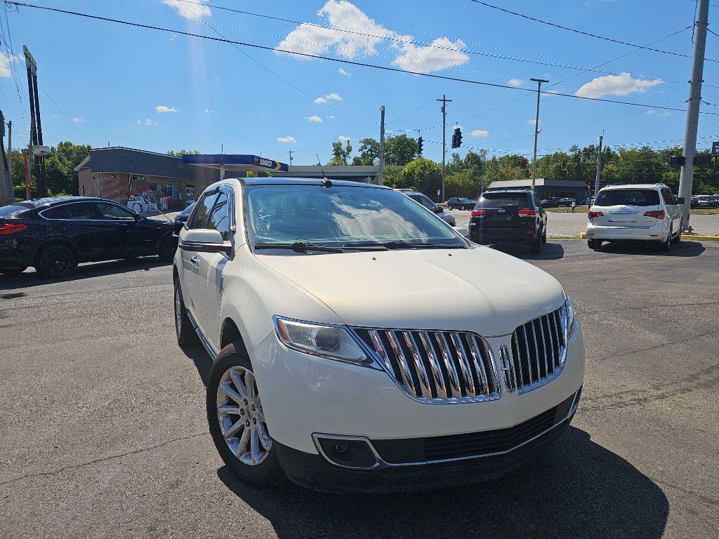 2013 Lincoln MKX Image 3
