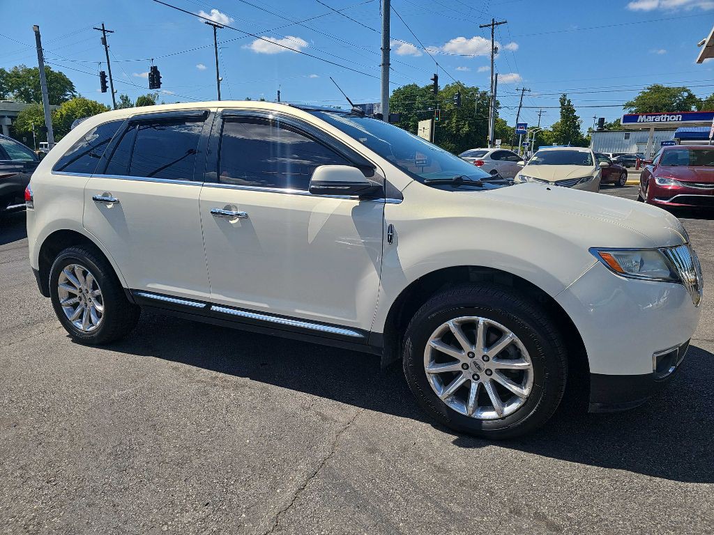2013 Lincoln MKX Image 22