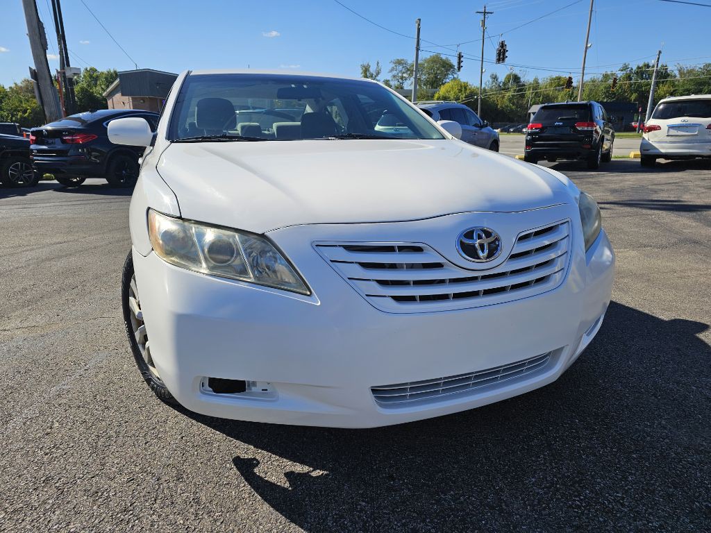2009 Toyota Camry Image 2