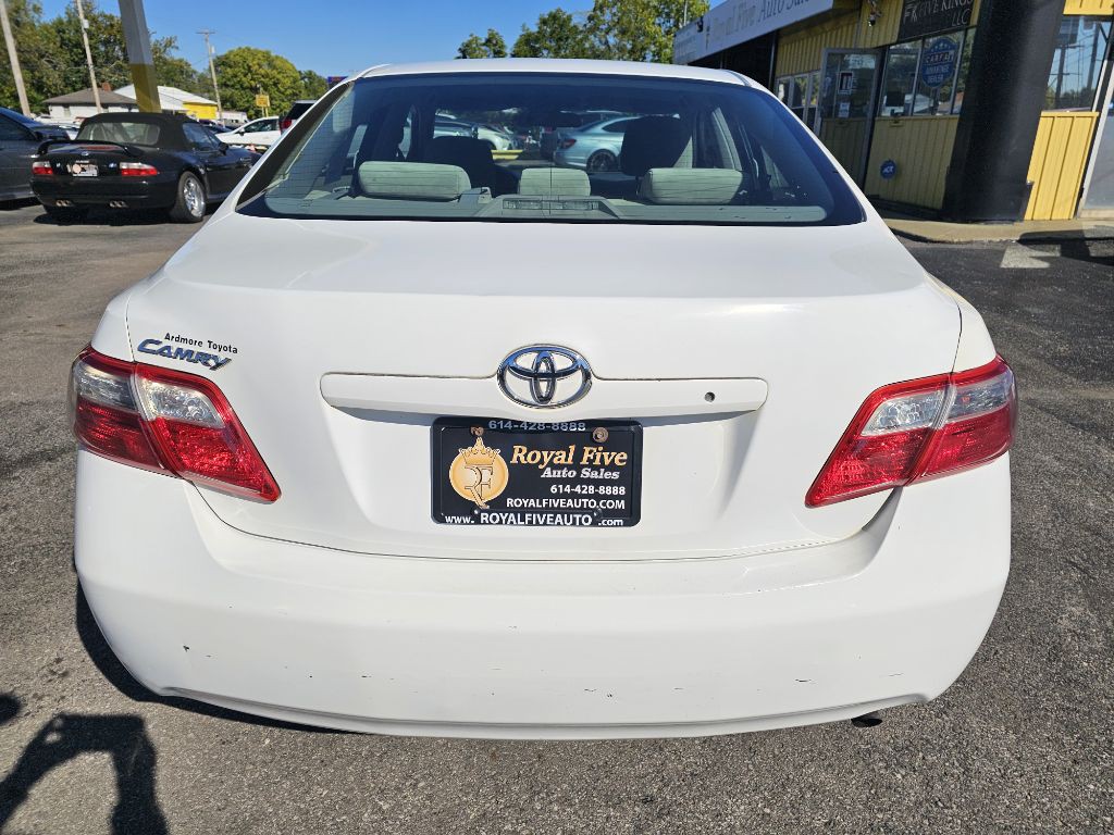 2009 Toyota Camry Image 8