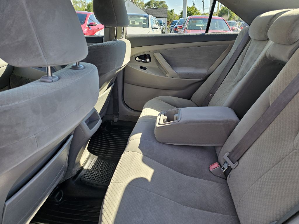 2009 Toyota Camry Image 21