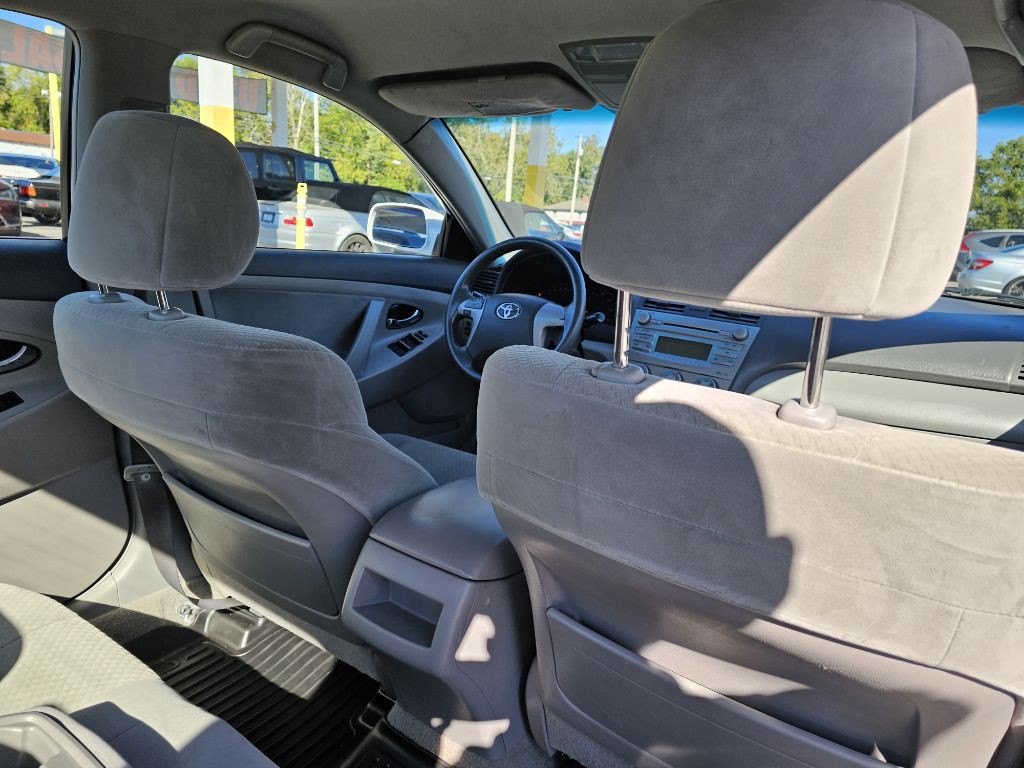 2009 Toyota Camry Image 27