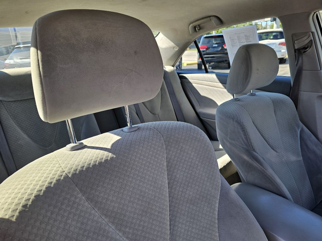 2009 Toyota Camry Image 30