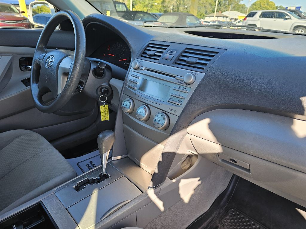 2009 Toyota Camry Image 31