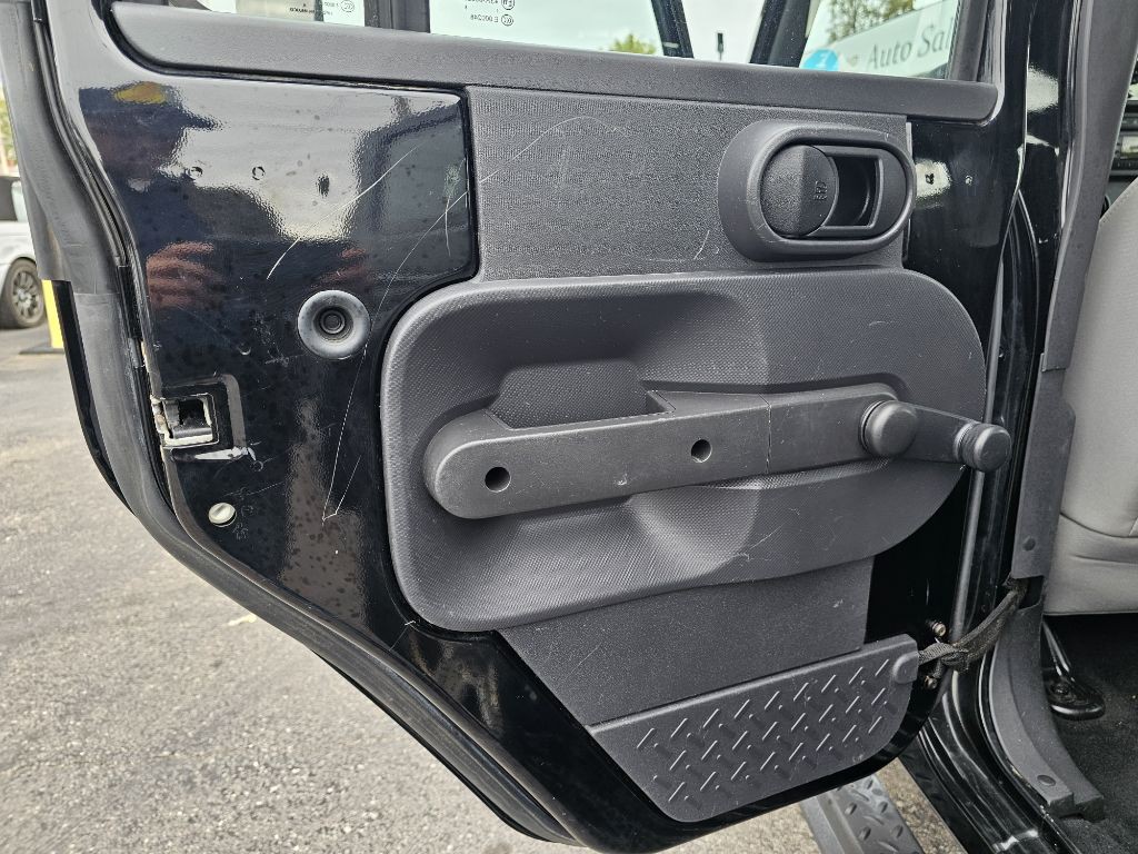 2008 Jeep Wrangler Unlimited Image 25