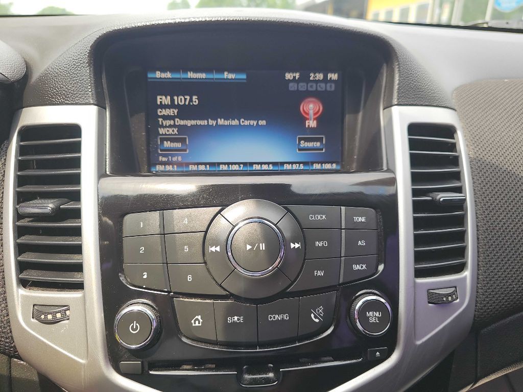 2016 Chevrolet Cruze Image 31