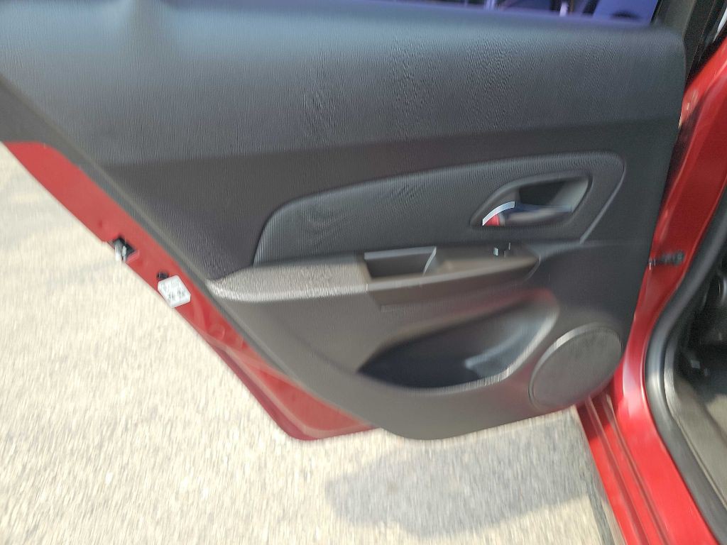 2016 Chevrolet Cruze Image 35