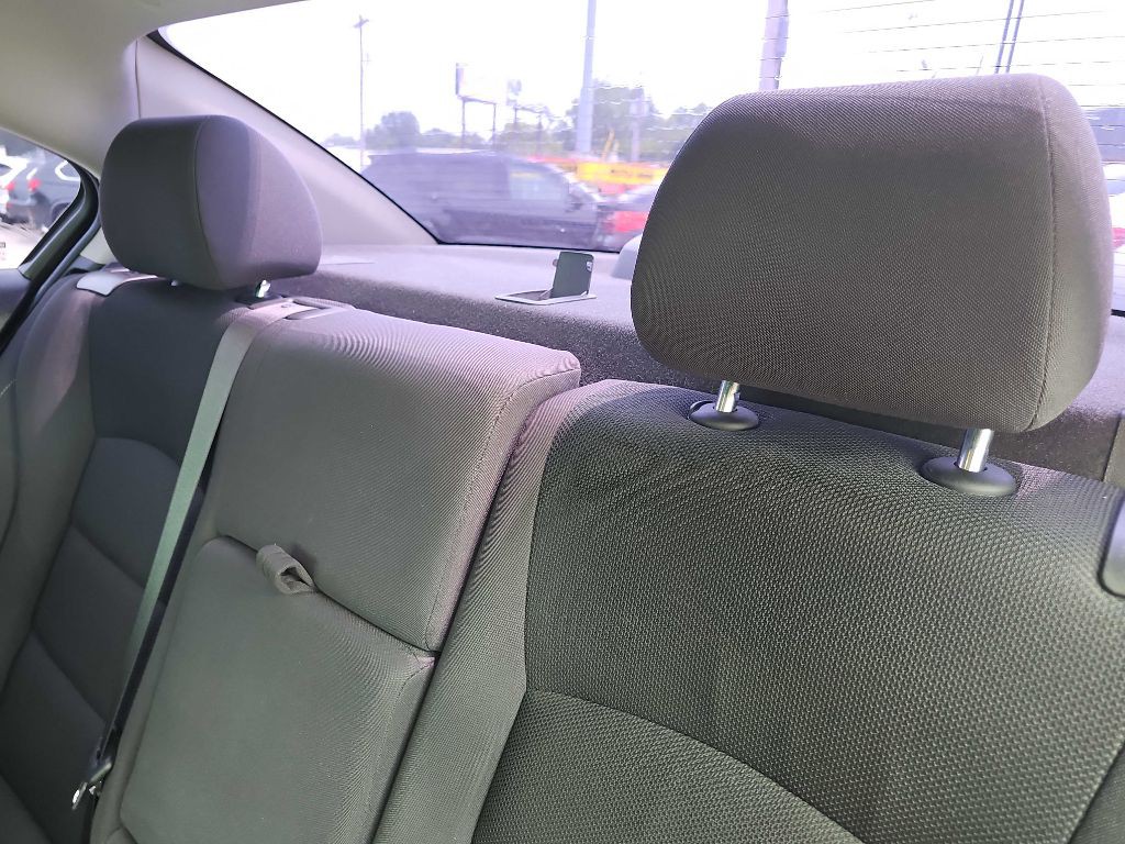 2016 Chevrolet Cruze Image 37