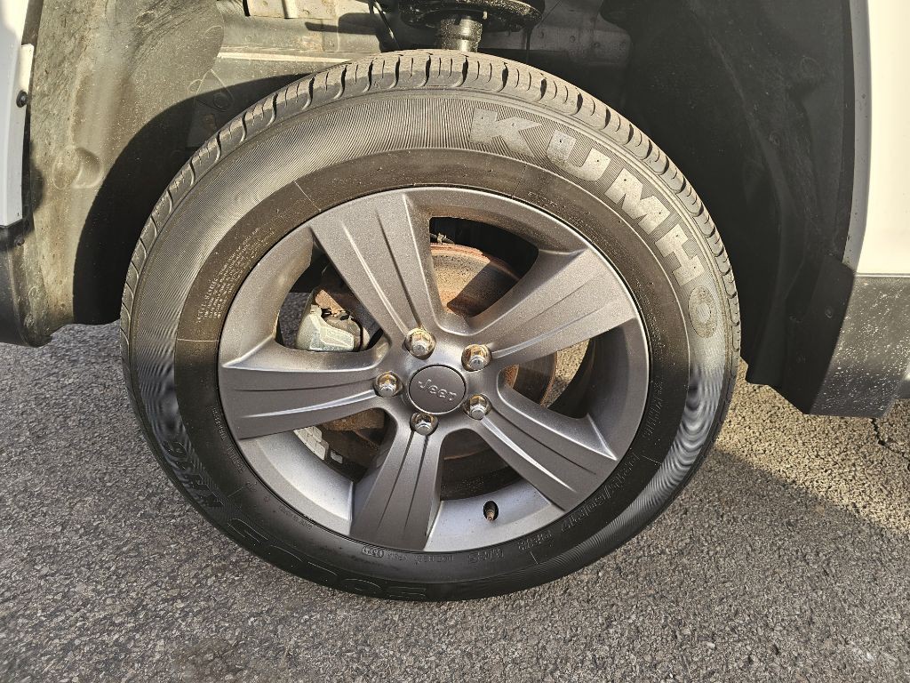 2017 Jeep Patriot Image 16