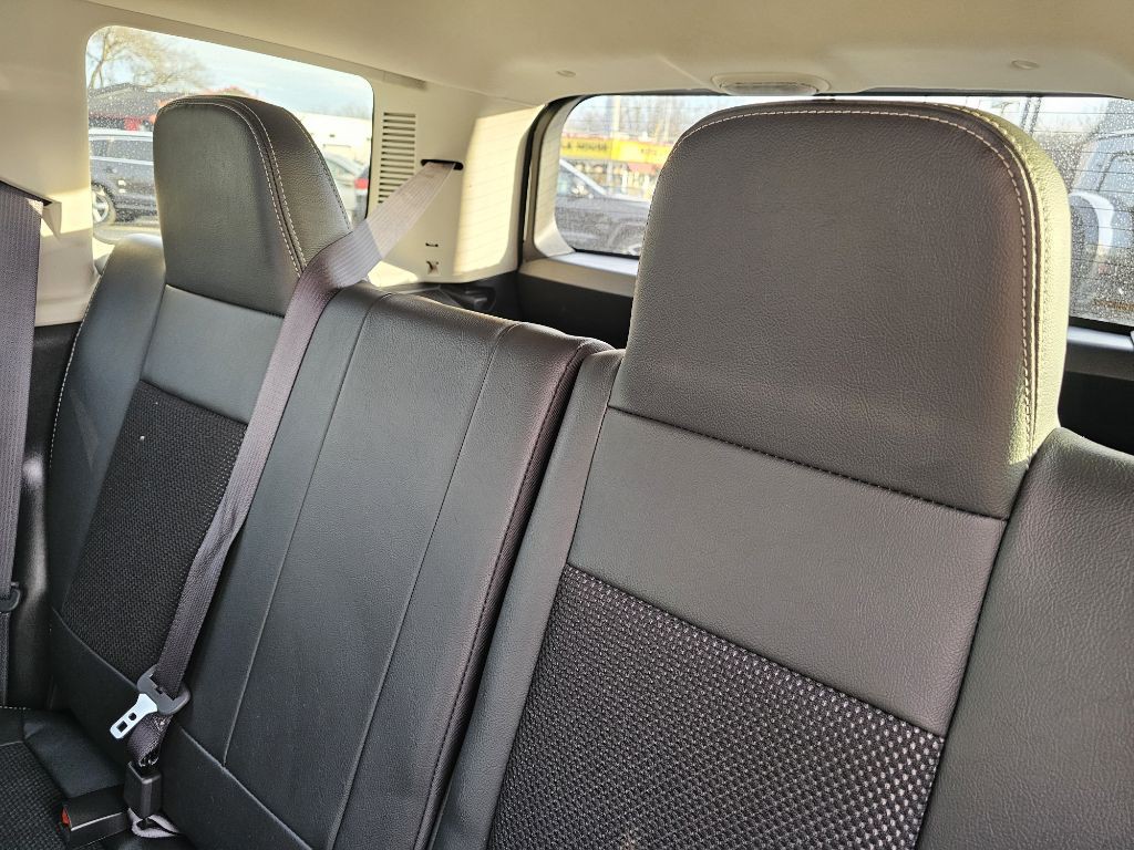 2017 Jeep Patriot Image 32