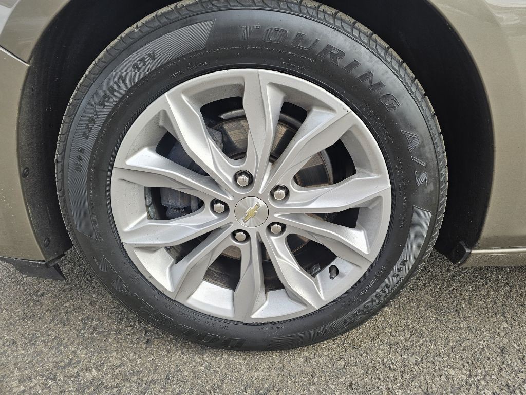 2020 Chevrolet Malibu Image 19