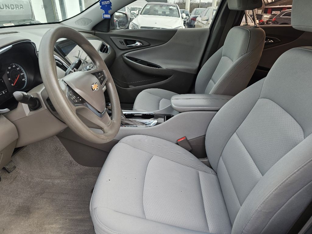 2020 Chevrolet Malibu Image 21