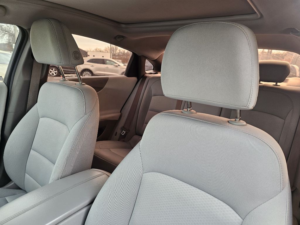 2020 Chevrolet Malibu Image 23