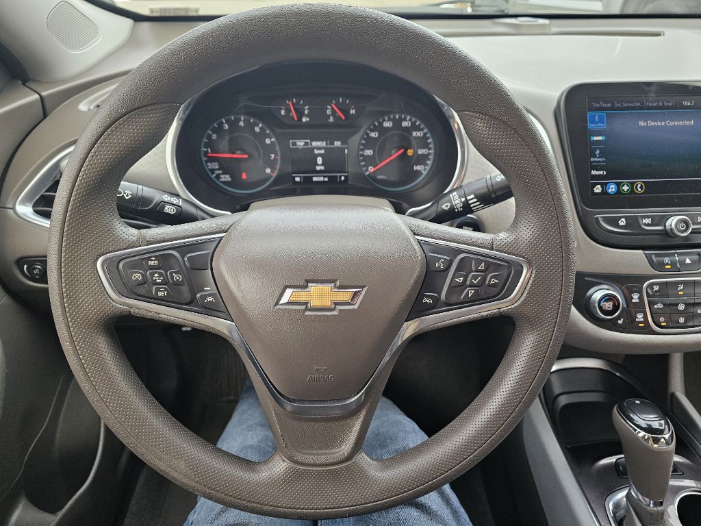 2020 Chevrolet Malibu Image 31
