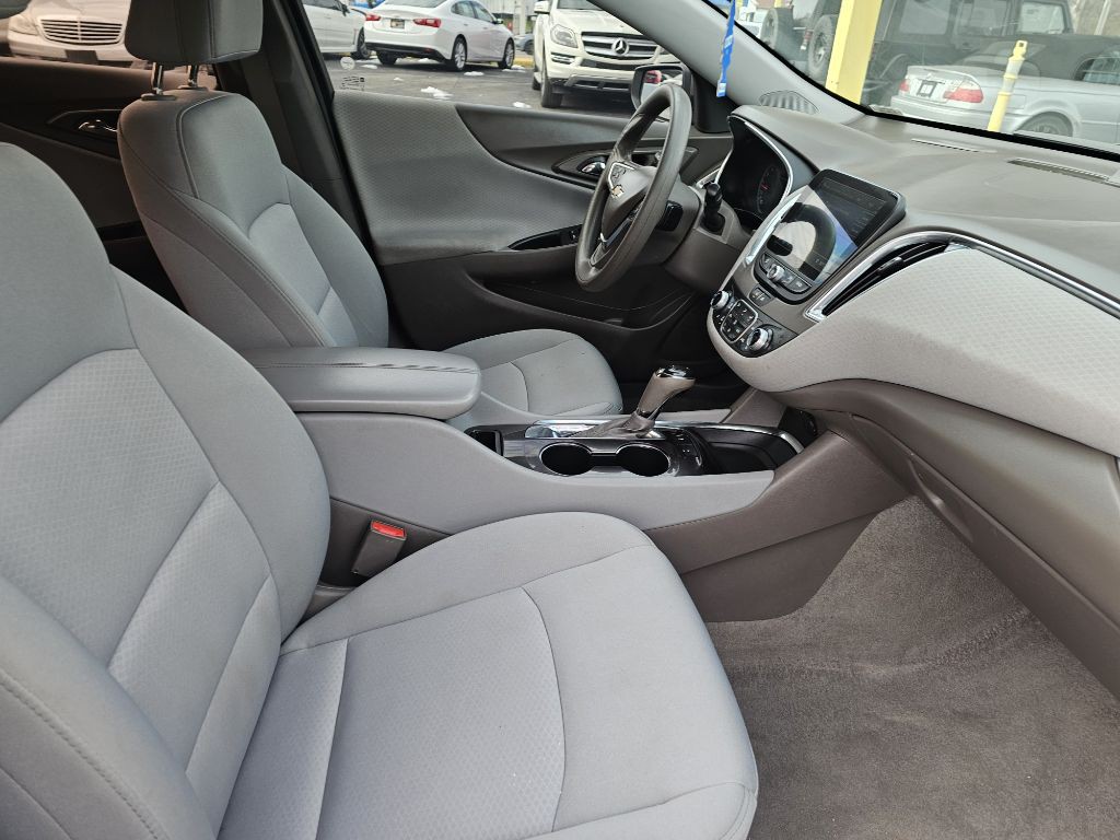 2020 Chevrolet Malibu Image 56