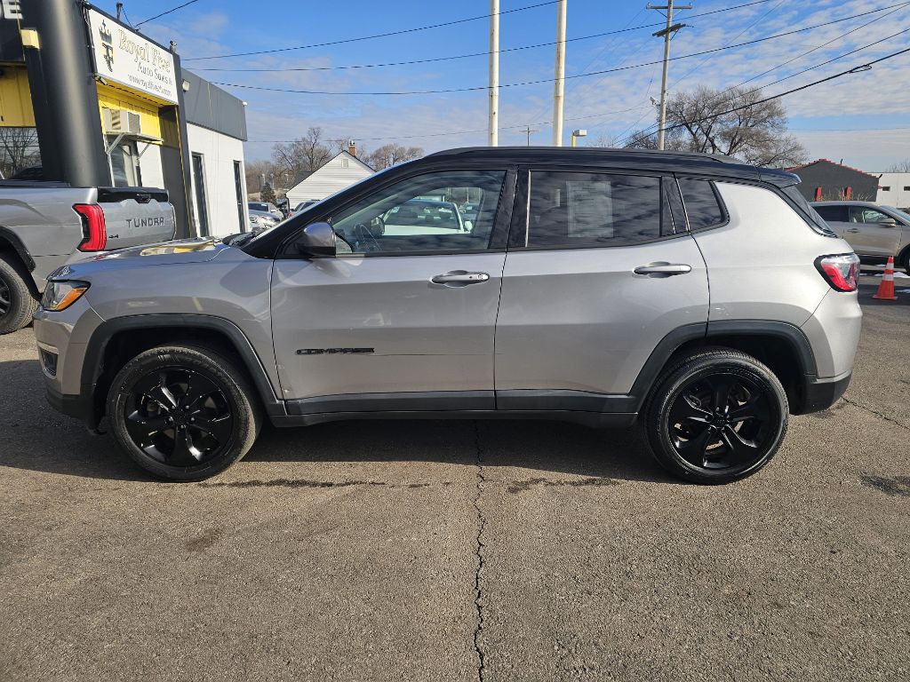 2018 Jeep Compass Image 9