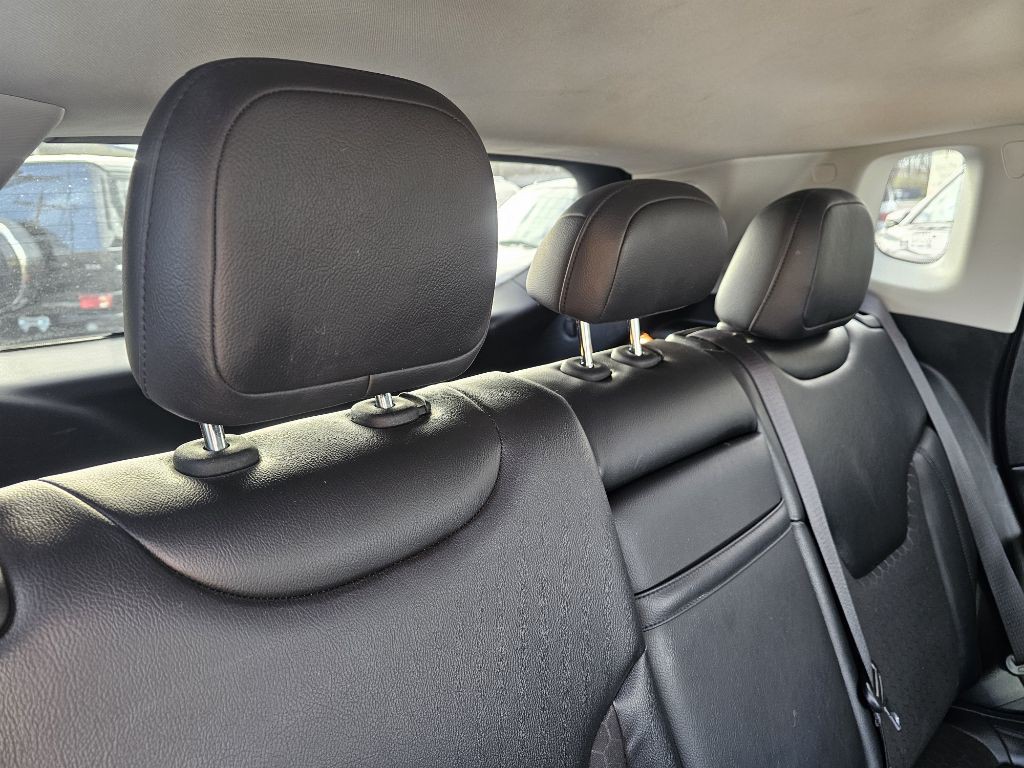 2018 Jeep Compass Image 28