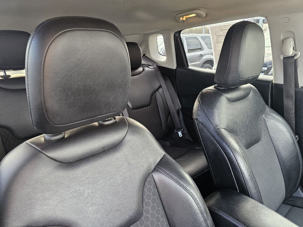 2018 Jeep Compass Image 31