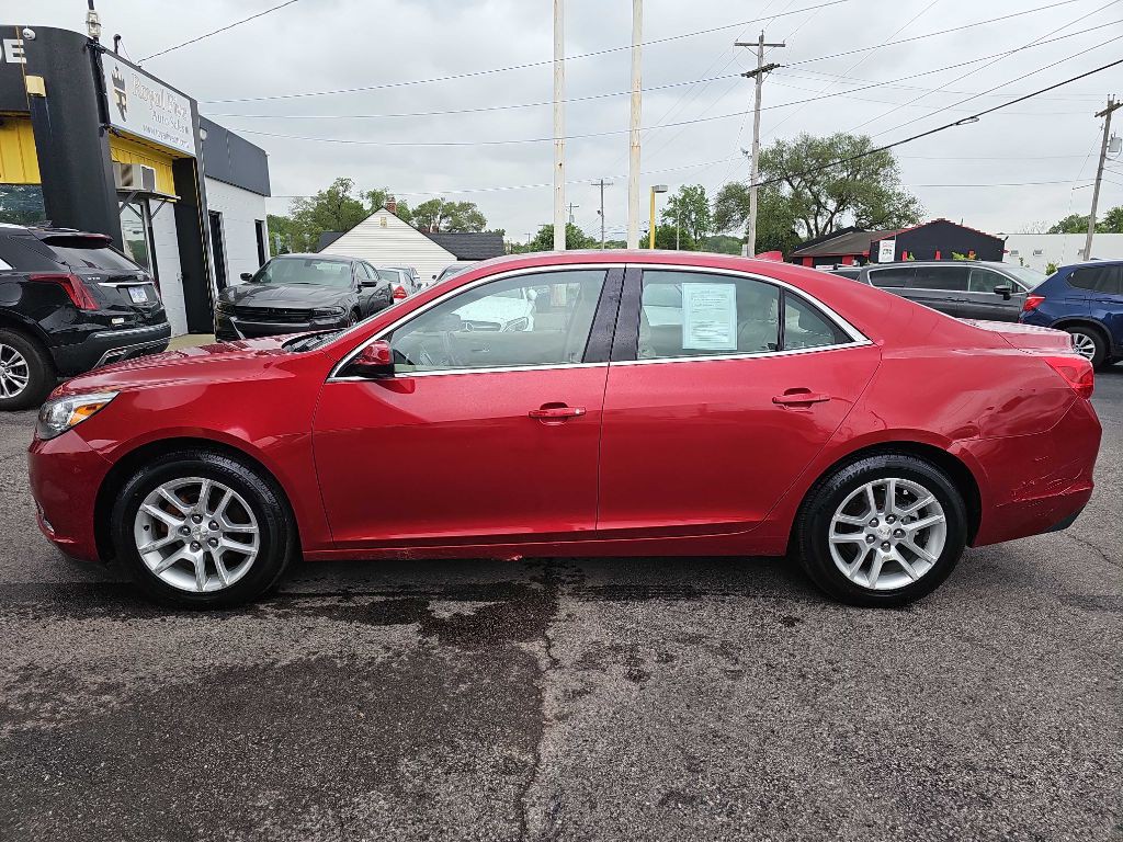 2013 Chevrolet Malibu Image 9