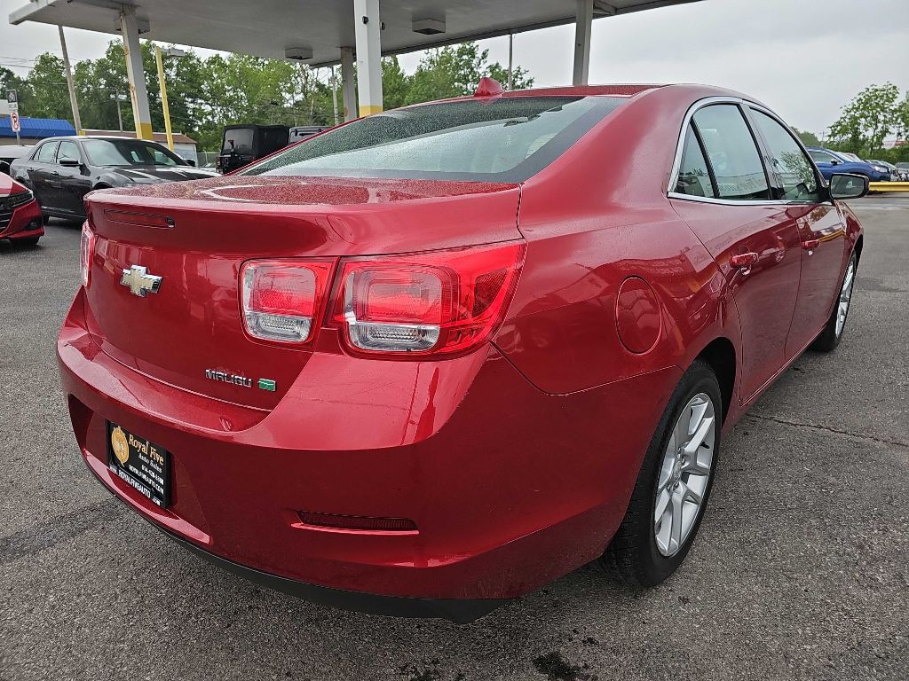 2013 Chevrolet Malibu Image 13
