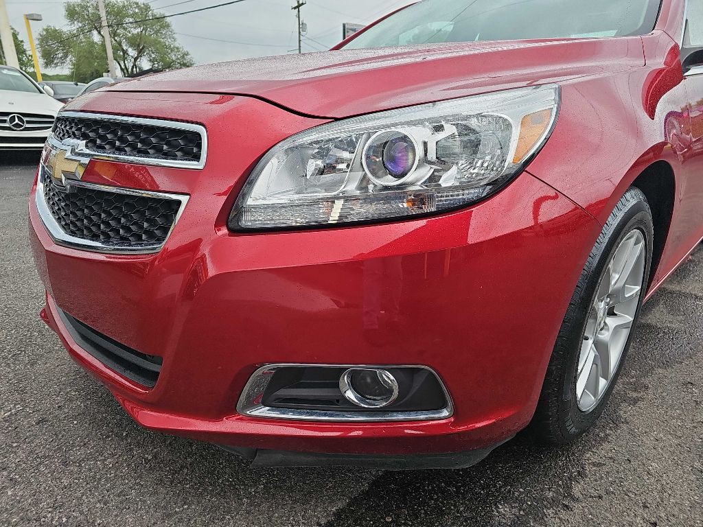 2013 Chevrolet Malibu Image 15