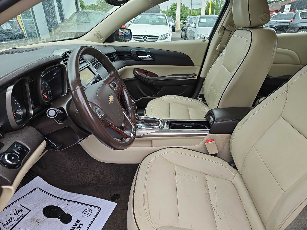 2013 Chevrolet Malibu Image 25