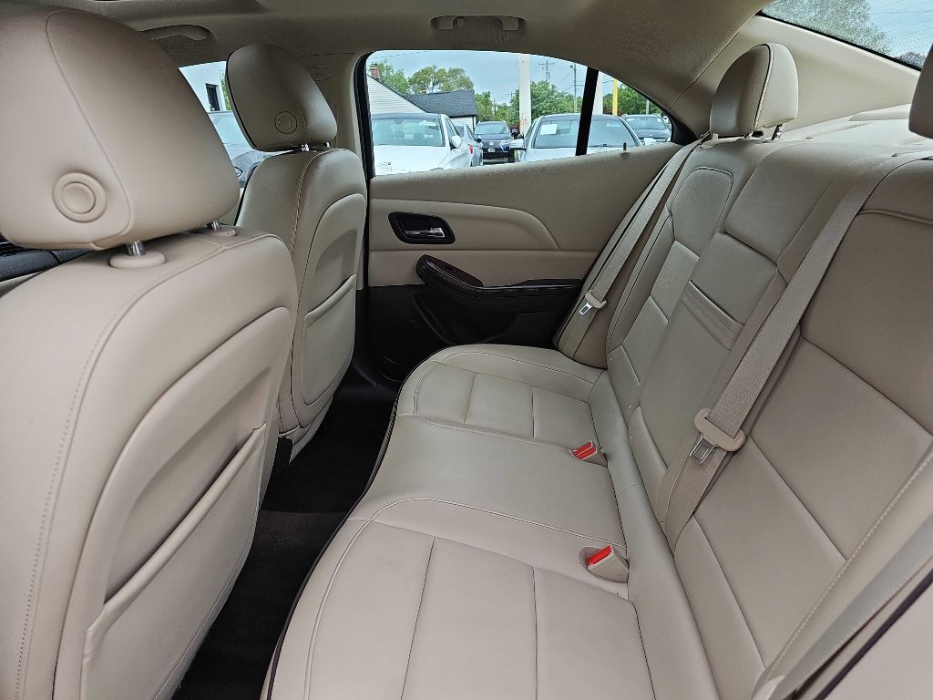 2013 Chevrolet Malibu Image 37