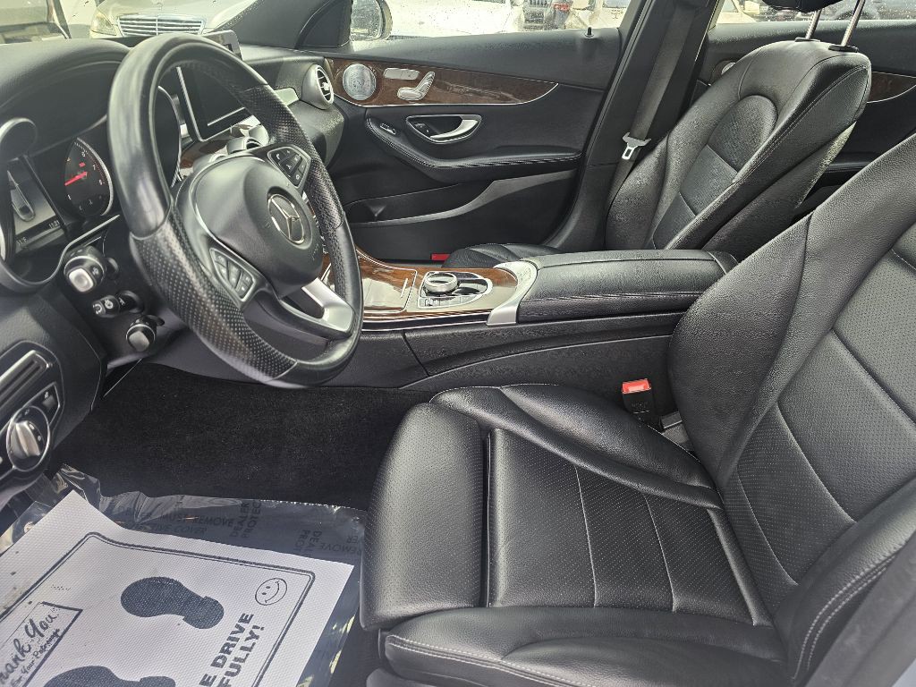 2018 Mercedes-Benz C-Class Image 19