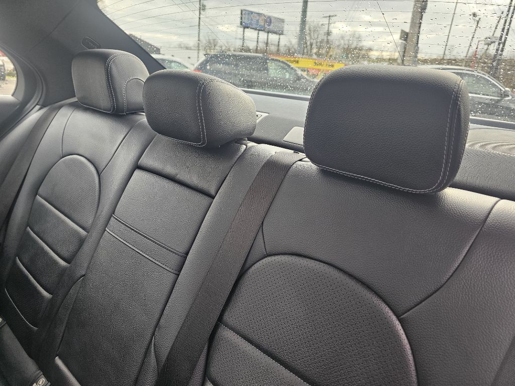 2018 Mercedes-Benz C-Class Image 38