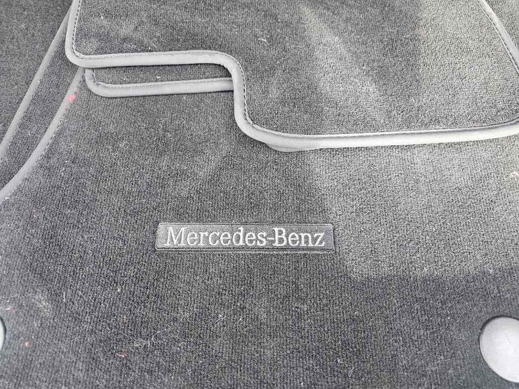 2018 Mercedes-Benz C-Class Image 41