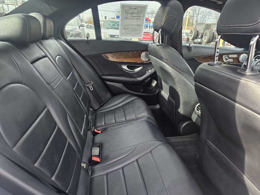 2018 Mercedes-Benz C-Class Image 42