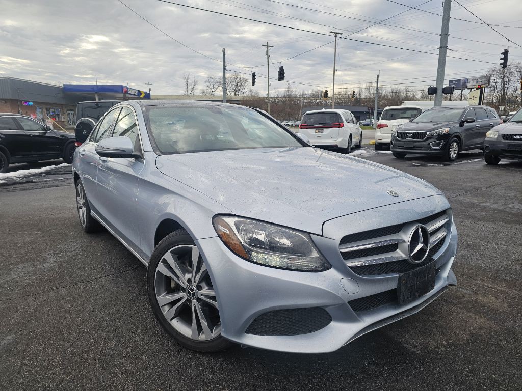 2018 Mercedes-Benz C-Class Image 1