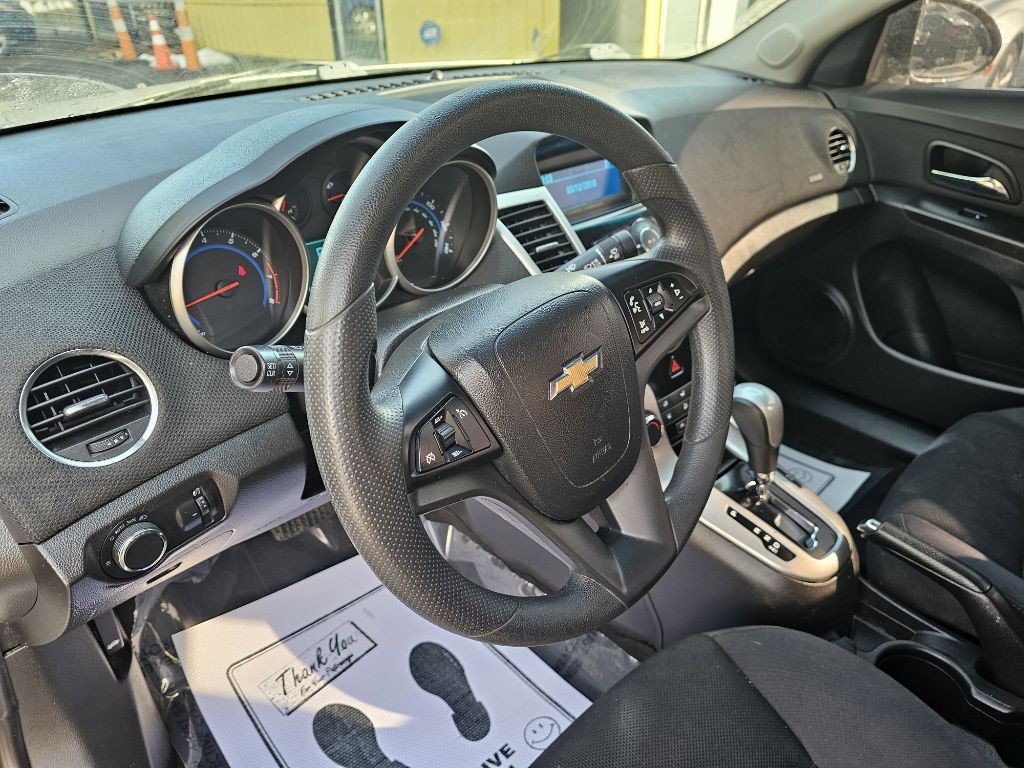 2016 Chevrolet Cruze Image 11