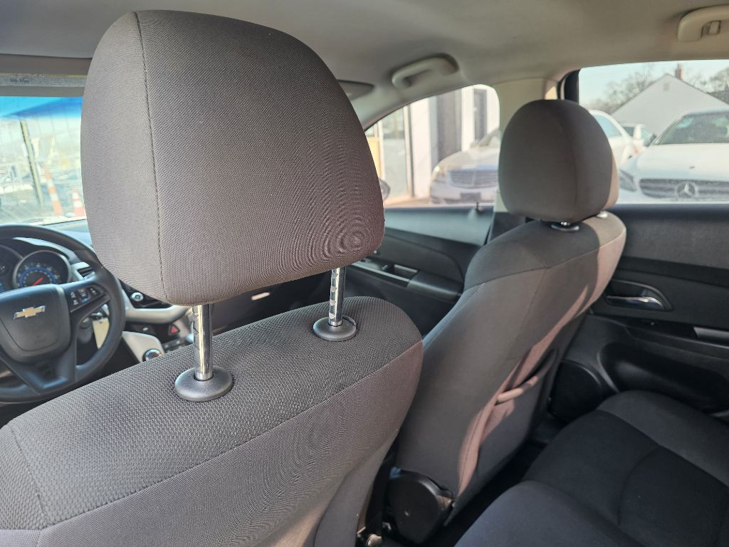 2016 Chevrolet Cruze Image 20