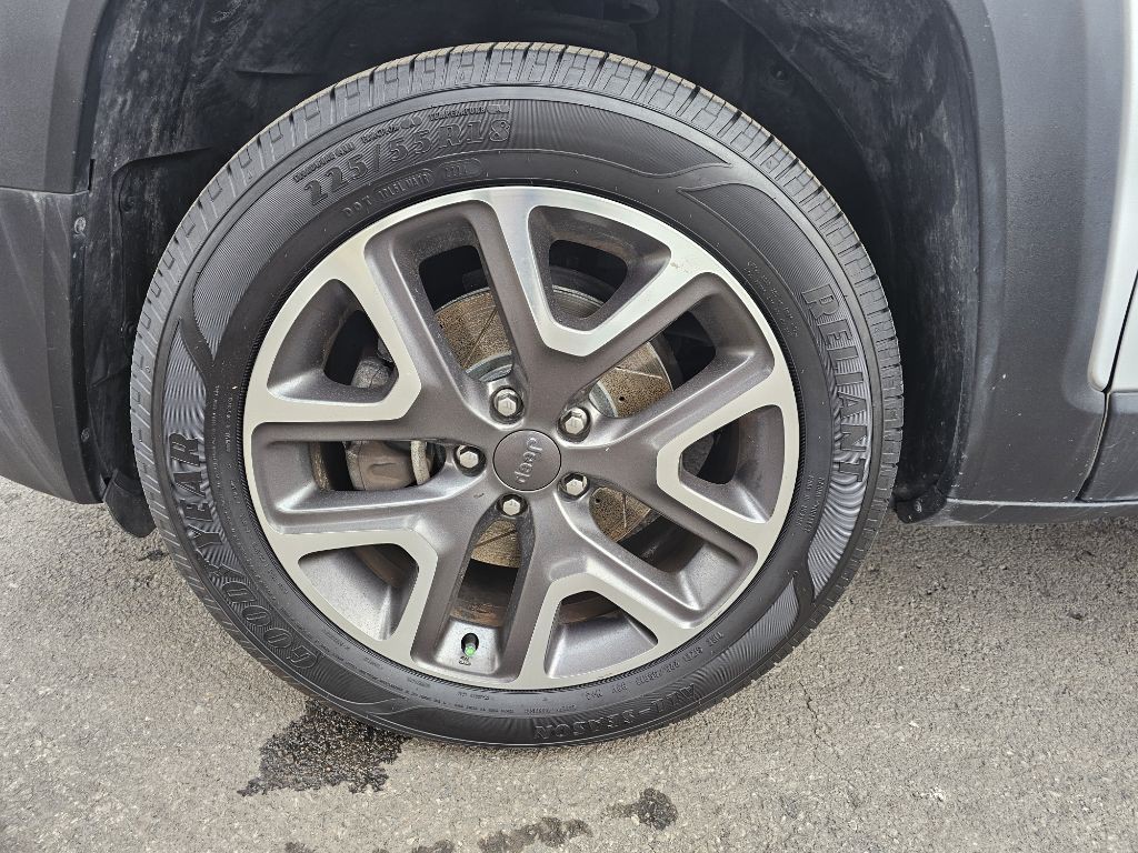 2016 Jeep Renegade Image 15