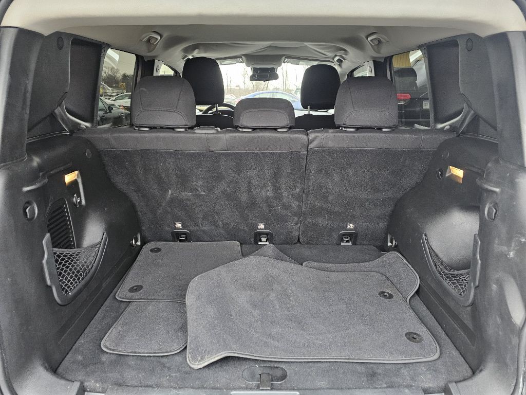 2016 Jeep Renegade Image 35