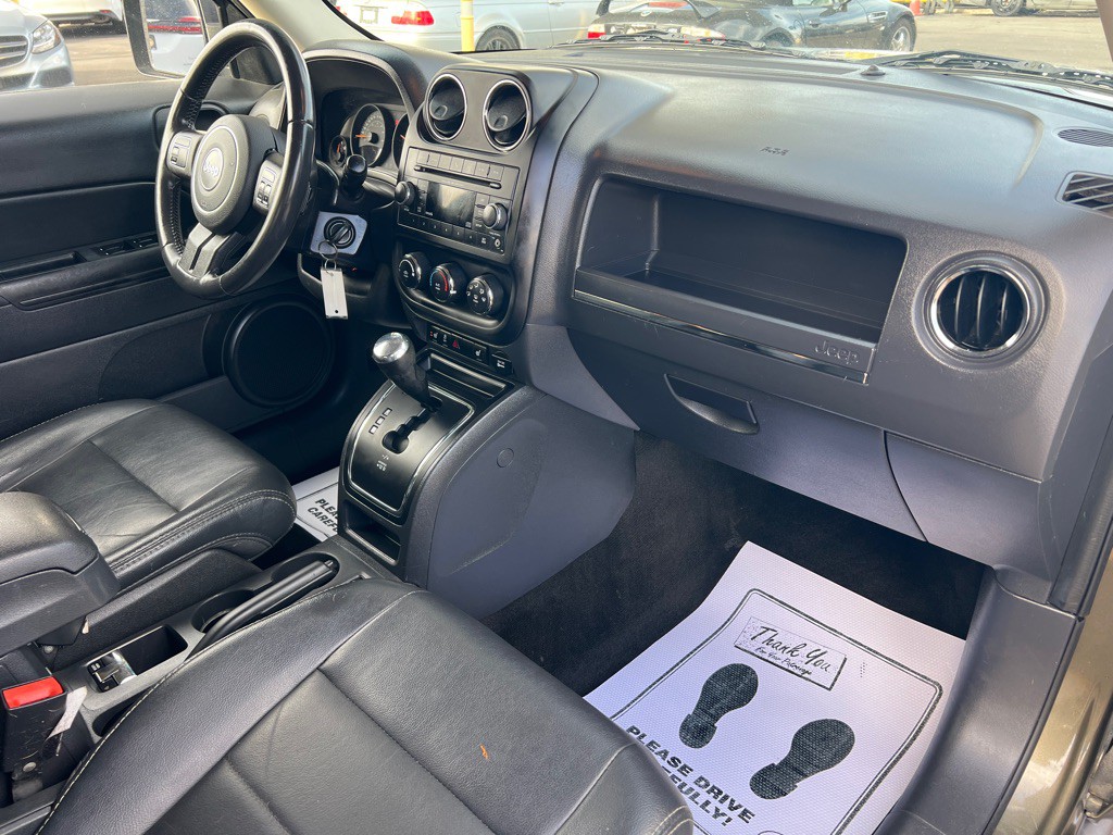 2016 Jeep Patriot Image 28
