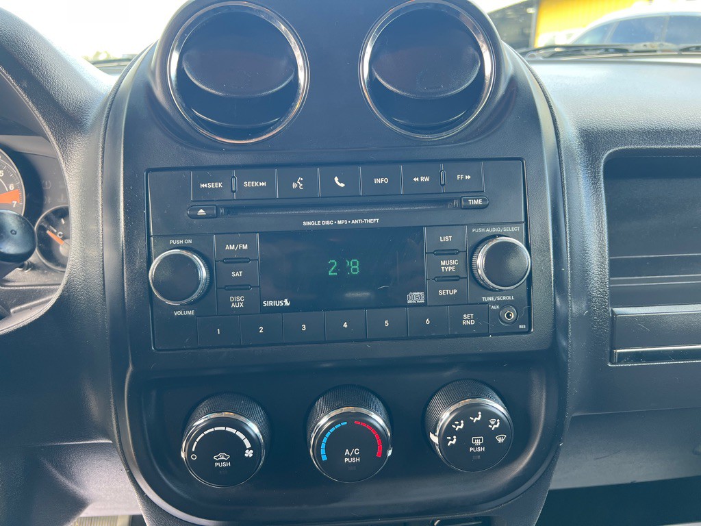 2016 Jeep Patriot Image 33